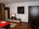 vand apartament 4 camere