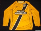 vand tricouri de fotbal